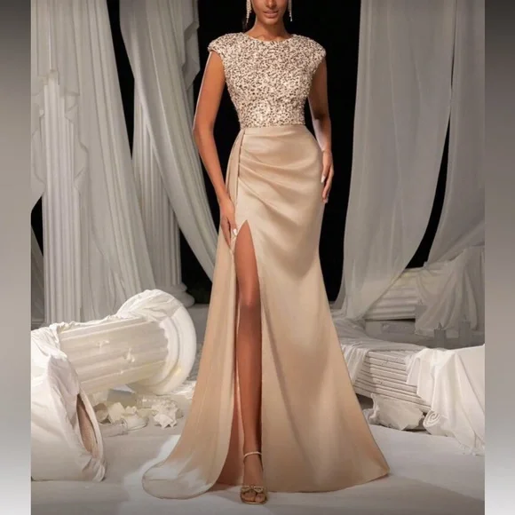 Elegant Beige Evening Gown - Picture 3 of 8
